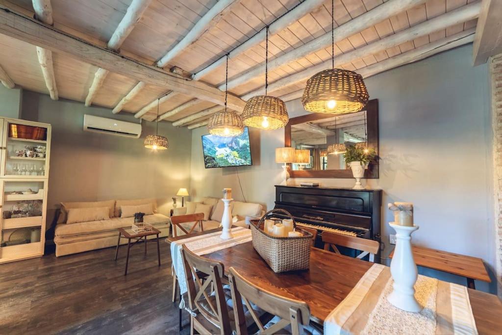 La Casa Del Jardin Villa Канделеда Екстериор снимка